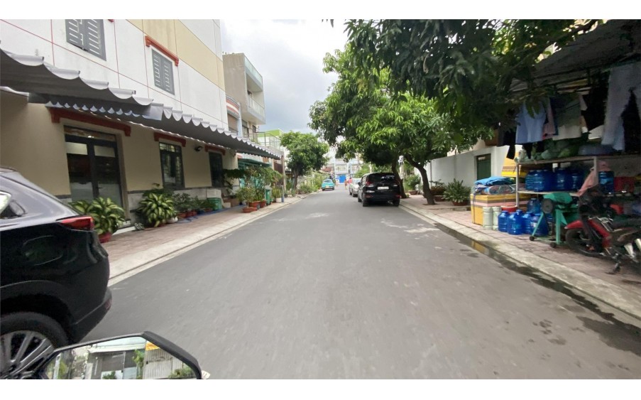 Bán Nhà Đất Phường Linh Chiểu, Thủ Đức, DT 5x26m2, Giả 5,7 Tỷ, Ngay ĐH Ngân Hàng